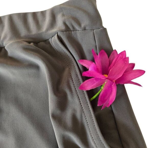 By JJ Womens Pull-On Stretch Tie-Bottom Hem Cargo Pocket Crop Pants Gray Medium - Picture 2 of 13